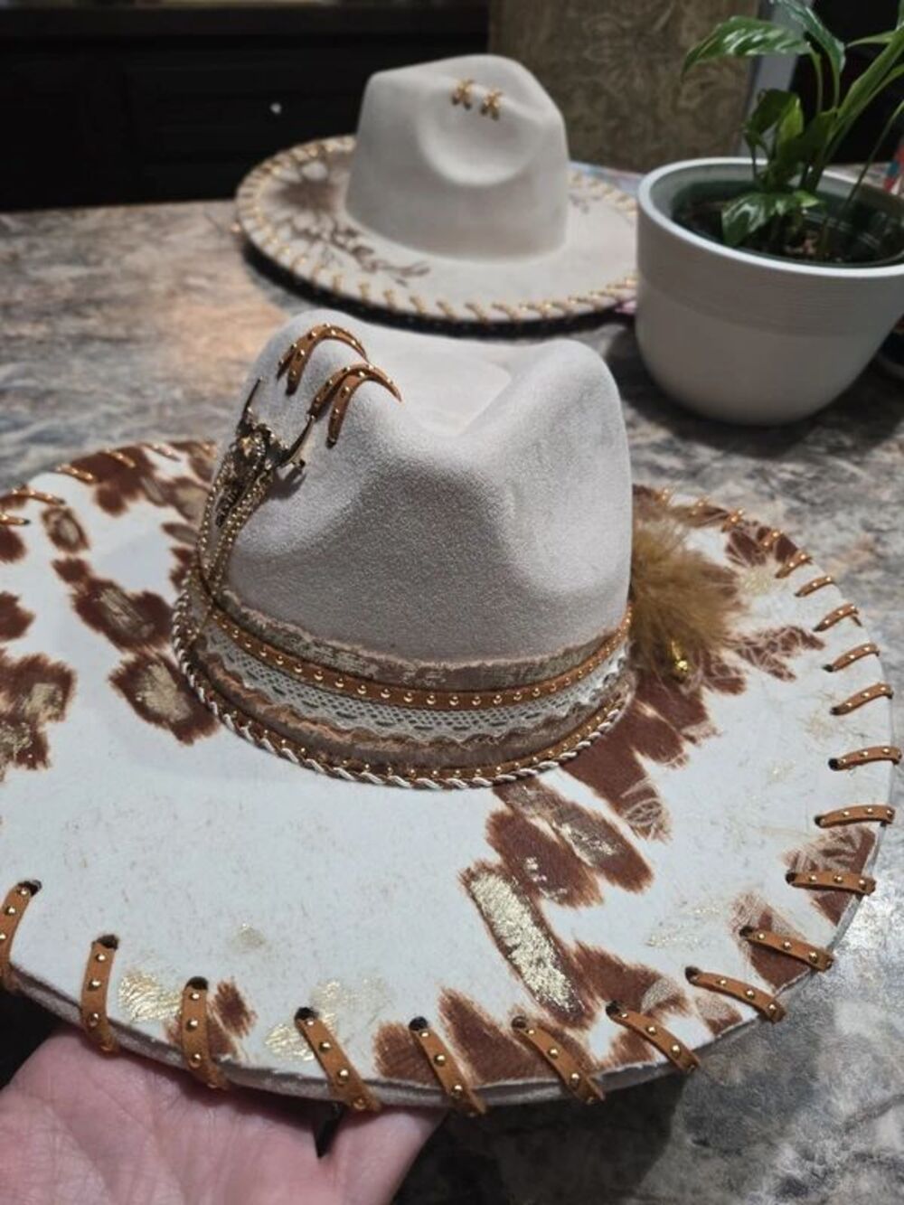 Custom made hat - Picture 5 of 7